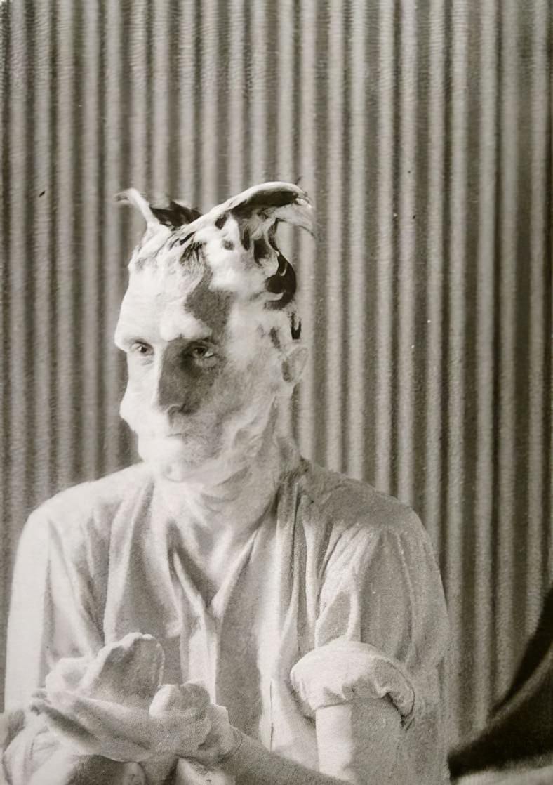 #10 Marcel Duchamp, Paris, 1921