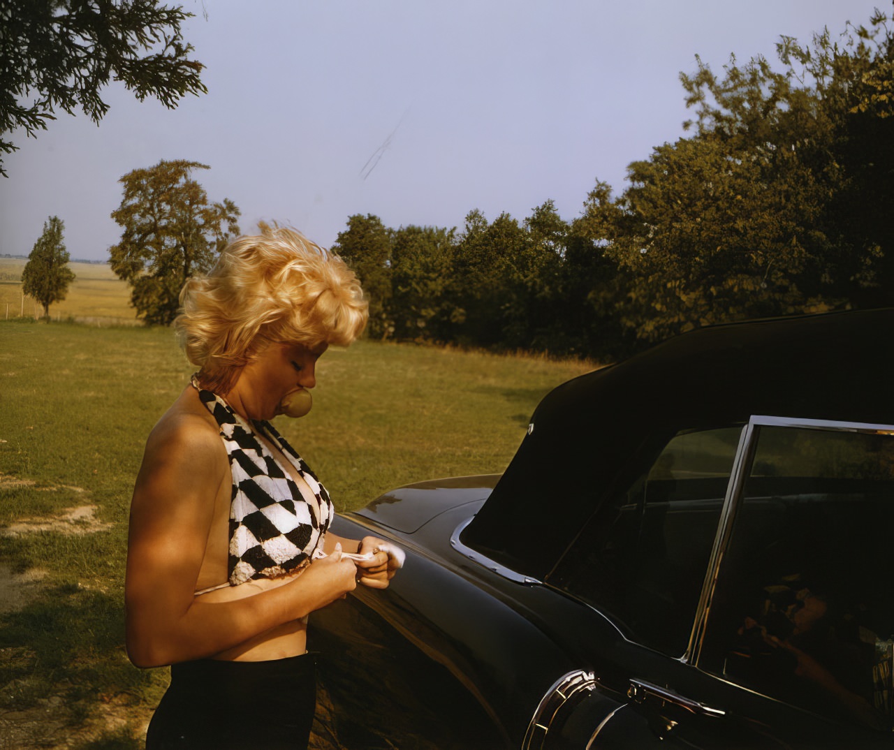 Intimate and Candid Marilyn Monroe through the Lens of Eve Arnold Celebrities