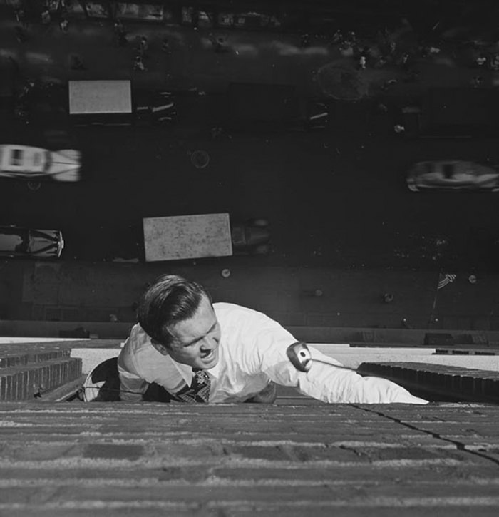 #28 Johnny on the spot, 1946.