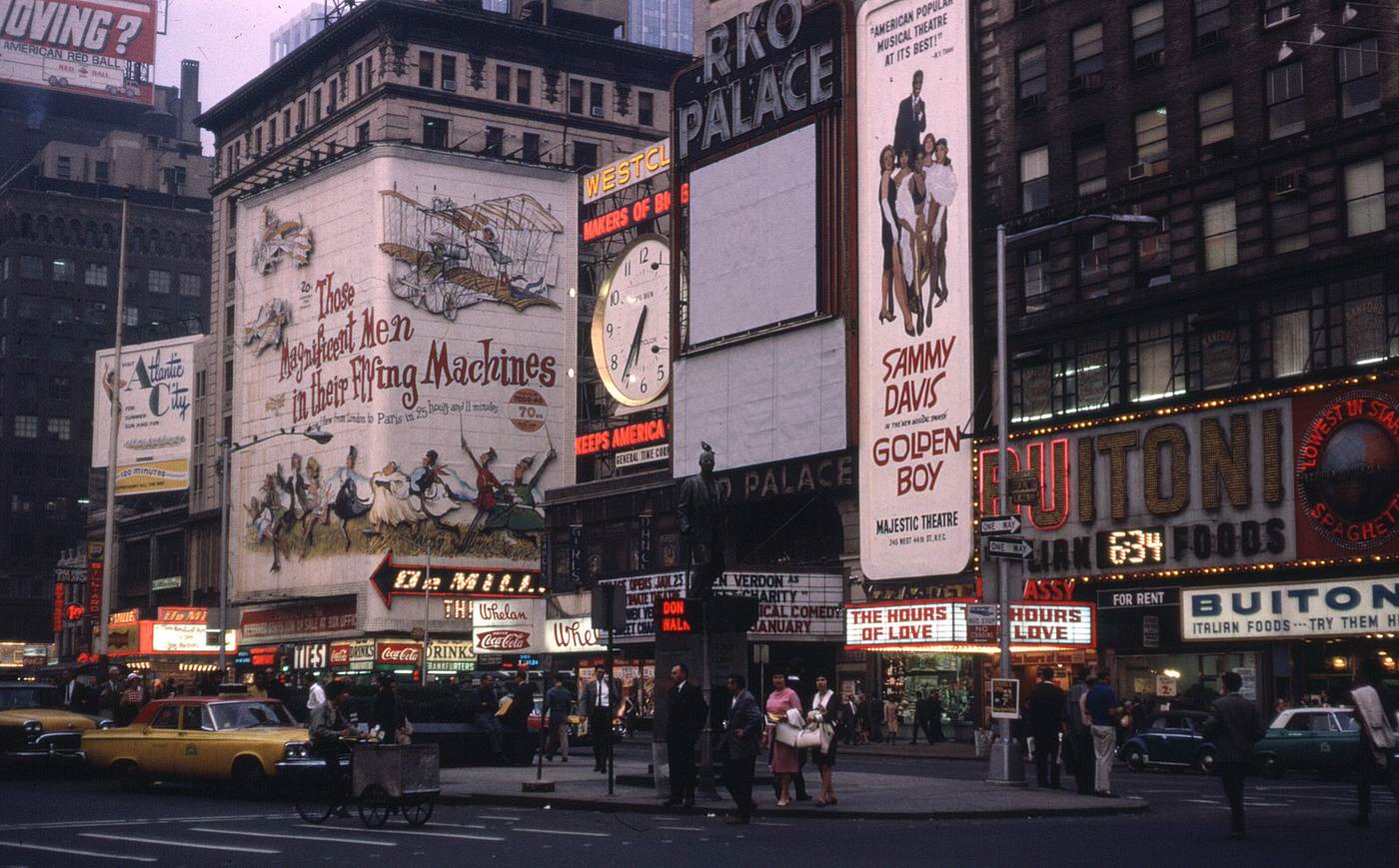 #10 RKO PALACE 46th and 7th Ave Signs Magnificent men F, 1965