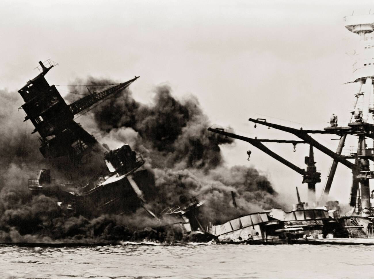 #8 Ships burning and sinking after the attack on Pearl Harbor, 1941.