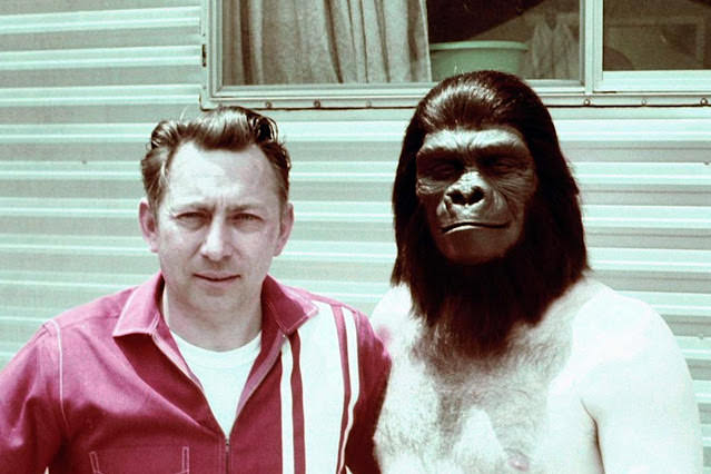 #19 Planet of the Apes (1968): Behind-the-scenes Photos Show Costumes and Makeup Transformed Actors into Apes #19
