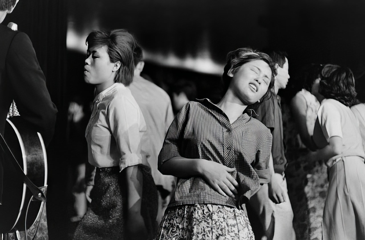 #8 Dancing to the “Tokyo Beatles”, 1964.