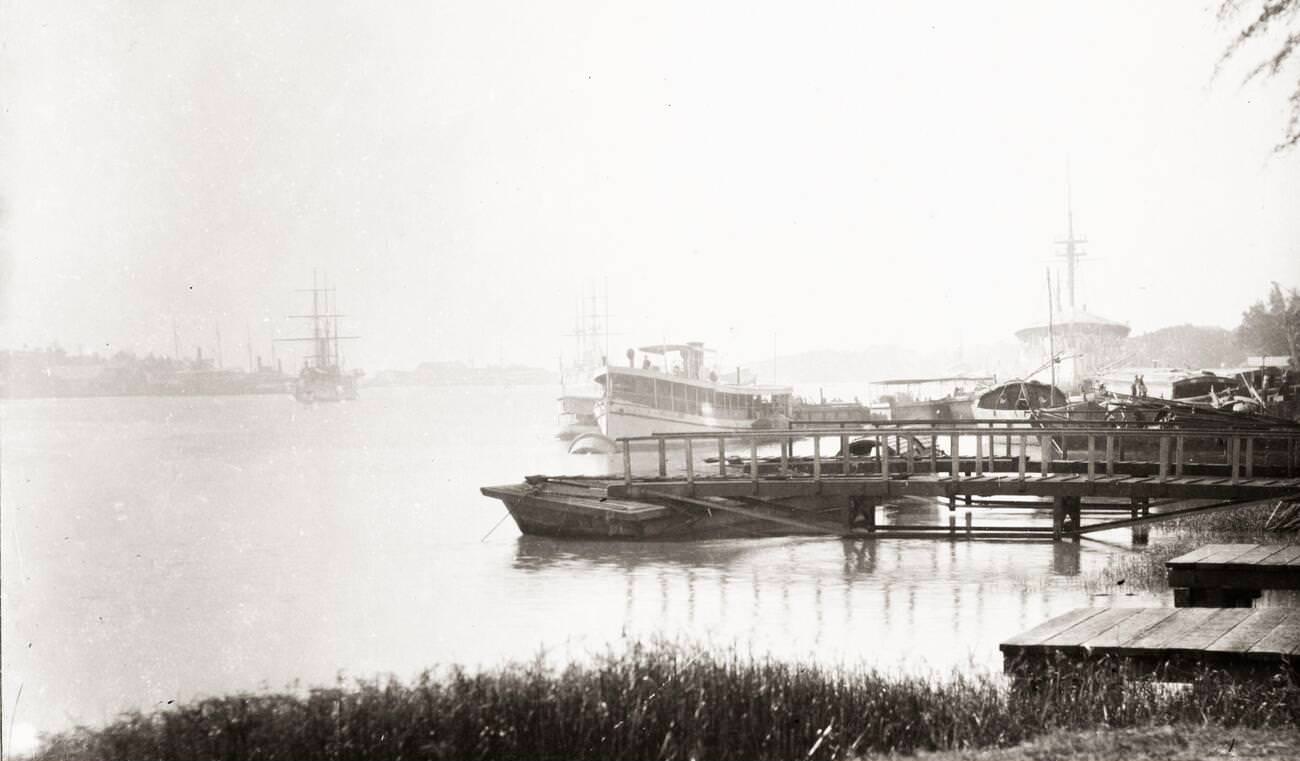 #22 View of the port in Saigon, 1800s.
