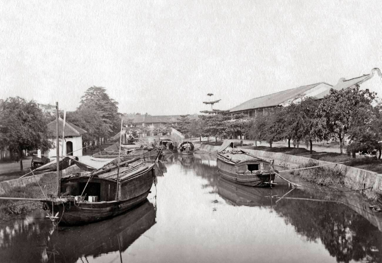 #29 A canal in the Cholon district of Saigon, 1890s.