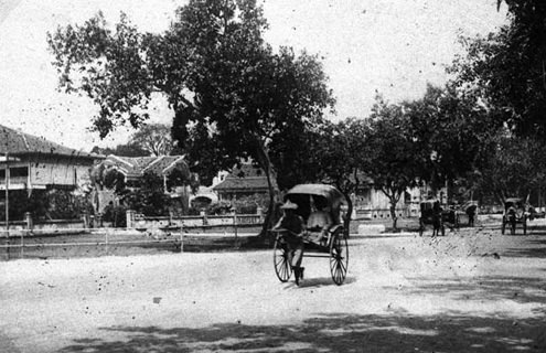 #8 Rickshaws in Saigon, 1890s