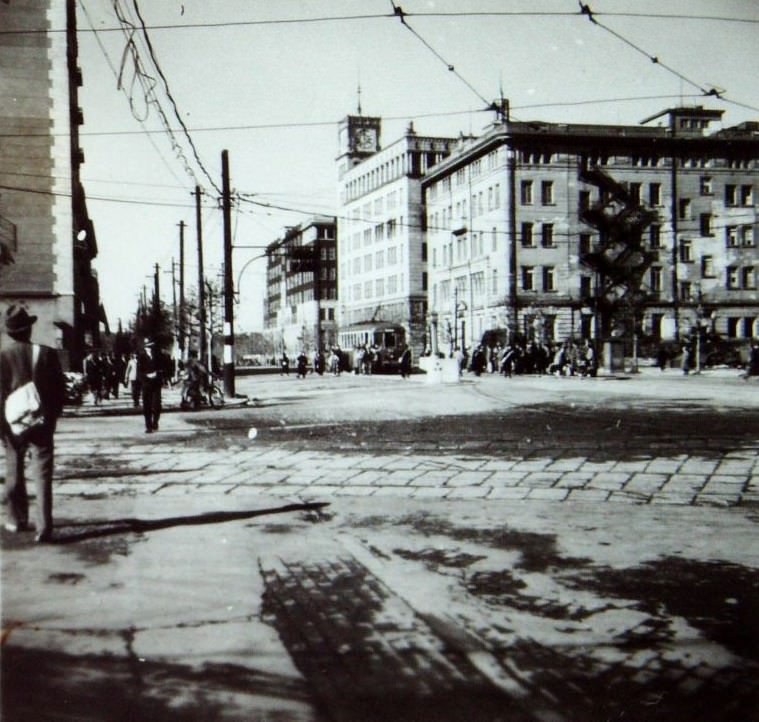 #7 Ginza, Tokyo, 1940s.