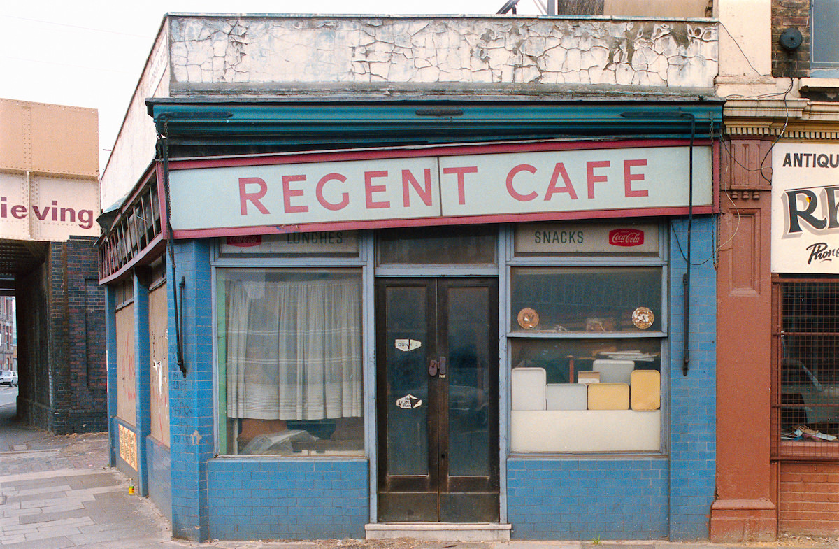 #62 Regent Cafe, Cambridge Heath Road, Bethnal Green, Tower Hamlets, 1987