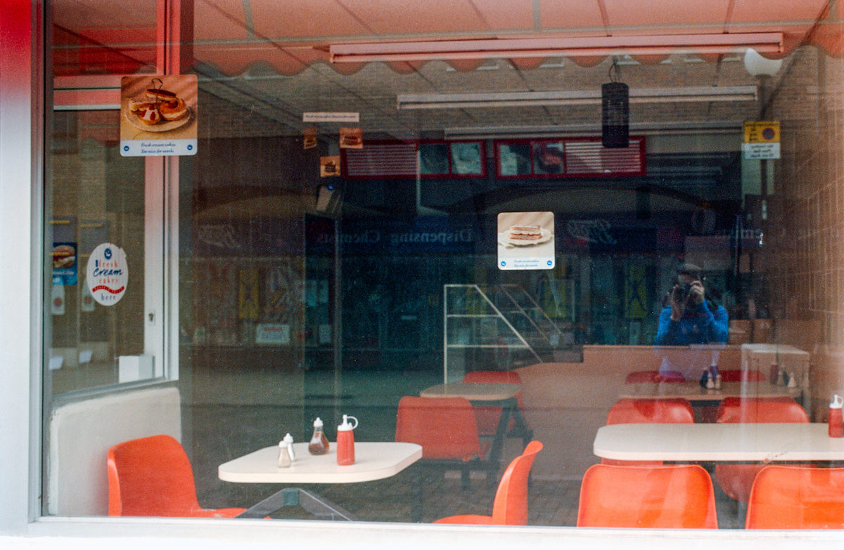#65 Café, High St, Walthamstow, Waltham Forest, 1989