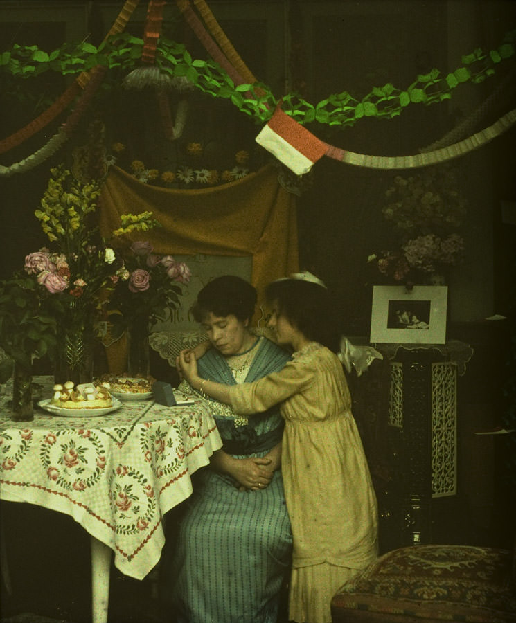 #11 Charles Corbet, Girl embracing woman, 1910