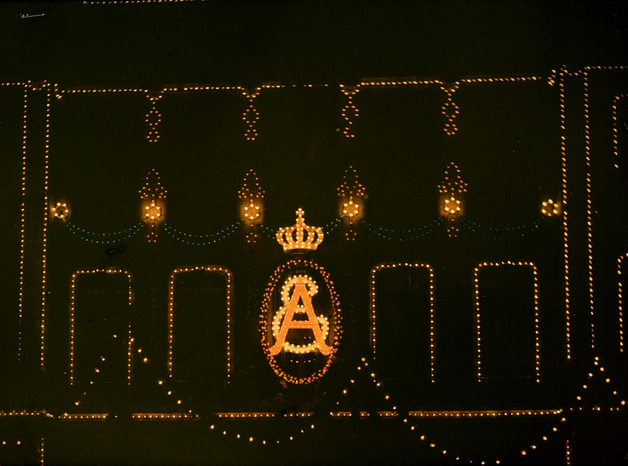 #8 Charles Corbet, Festive illumination for King Albert I & Queen Elisabeth, 1910