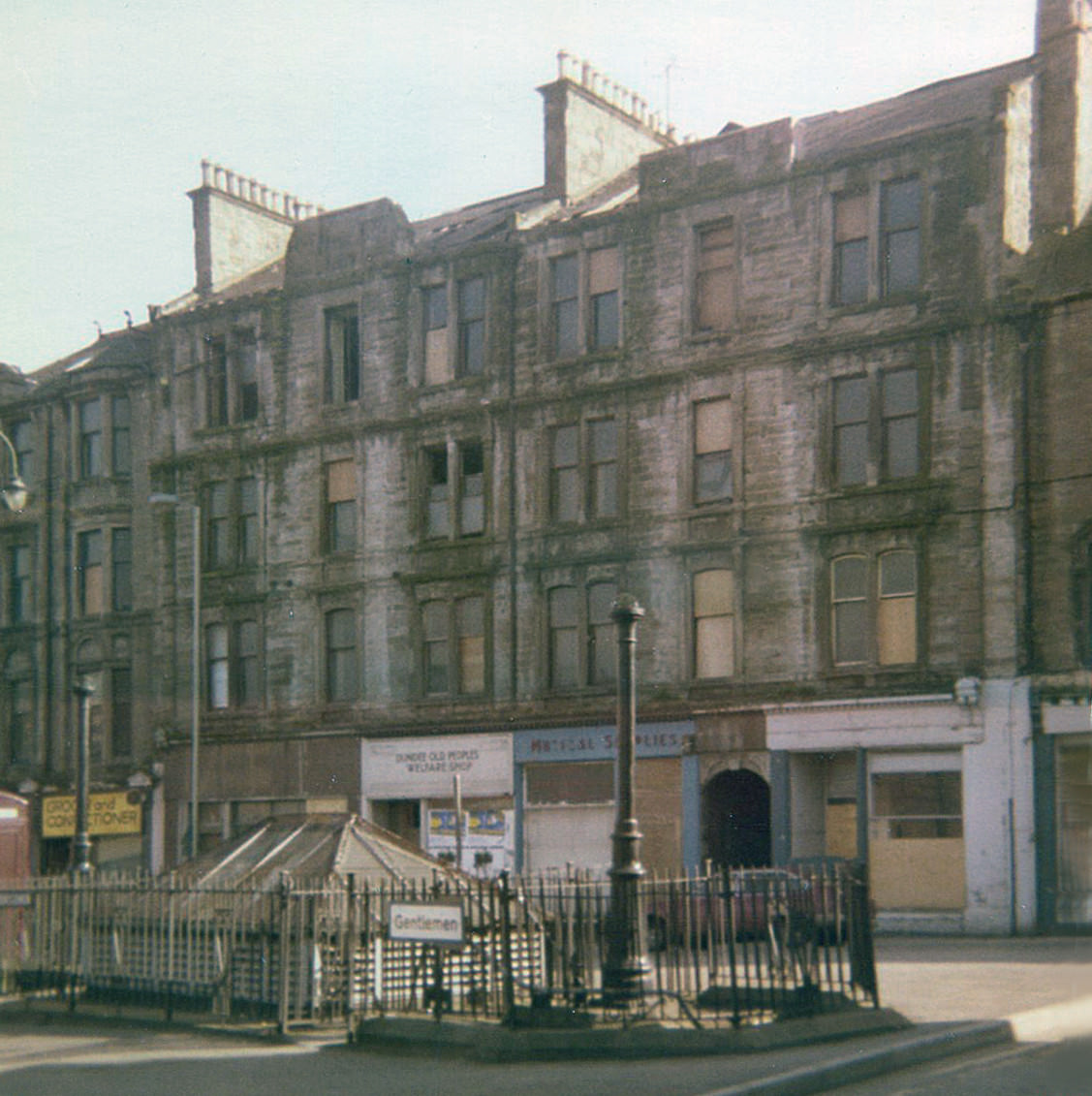 #2 West Port, 1981