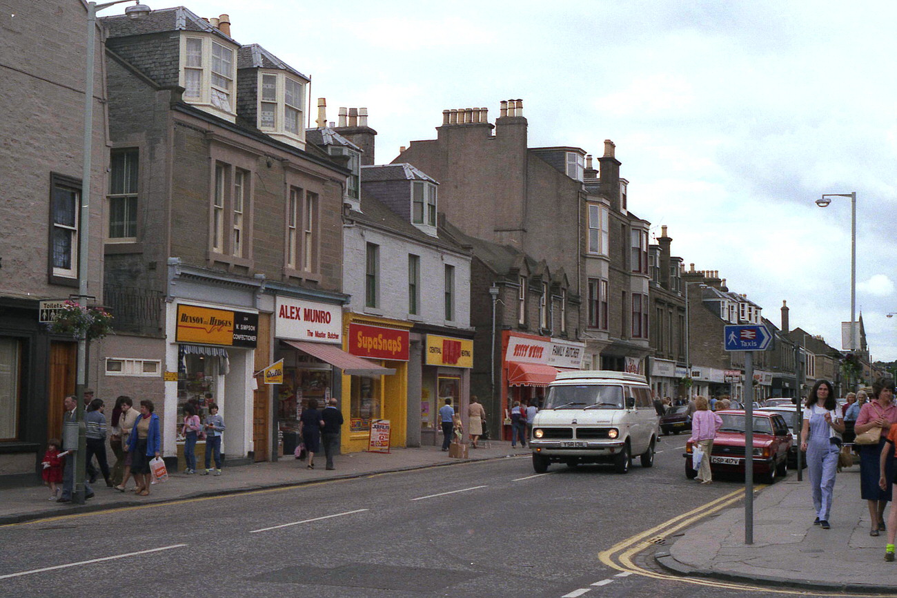 #31 Brook Street, Broughty Ferry, 1984