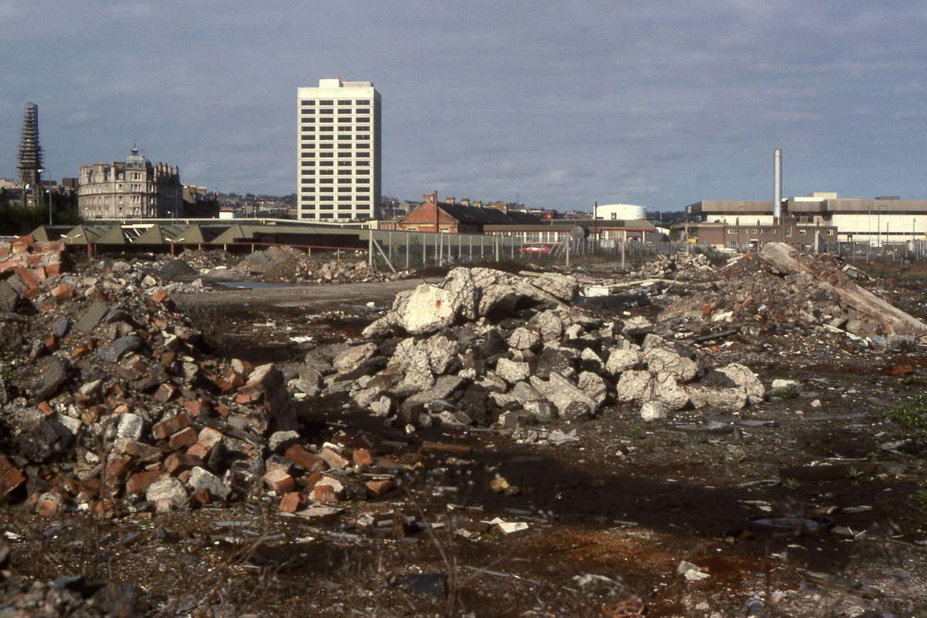 #77 Waterfront clearance, 1988