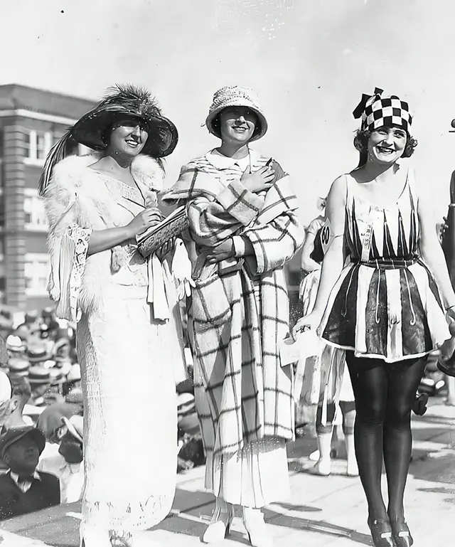 #23 Pageant in the 1920s flapper style.