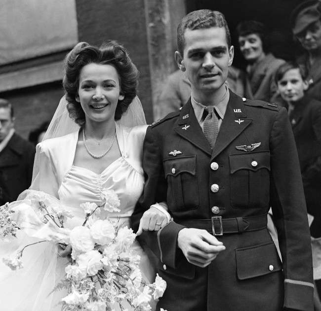 #42 merican film star Carole Landis, 24, was married, to Captain Thomas C. Wallace, of the U.S. Army Air Force Eighth Fighter Command, at the Church of Our Lady of the Assumption in London on Jan. 5, 1943.