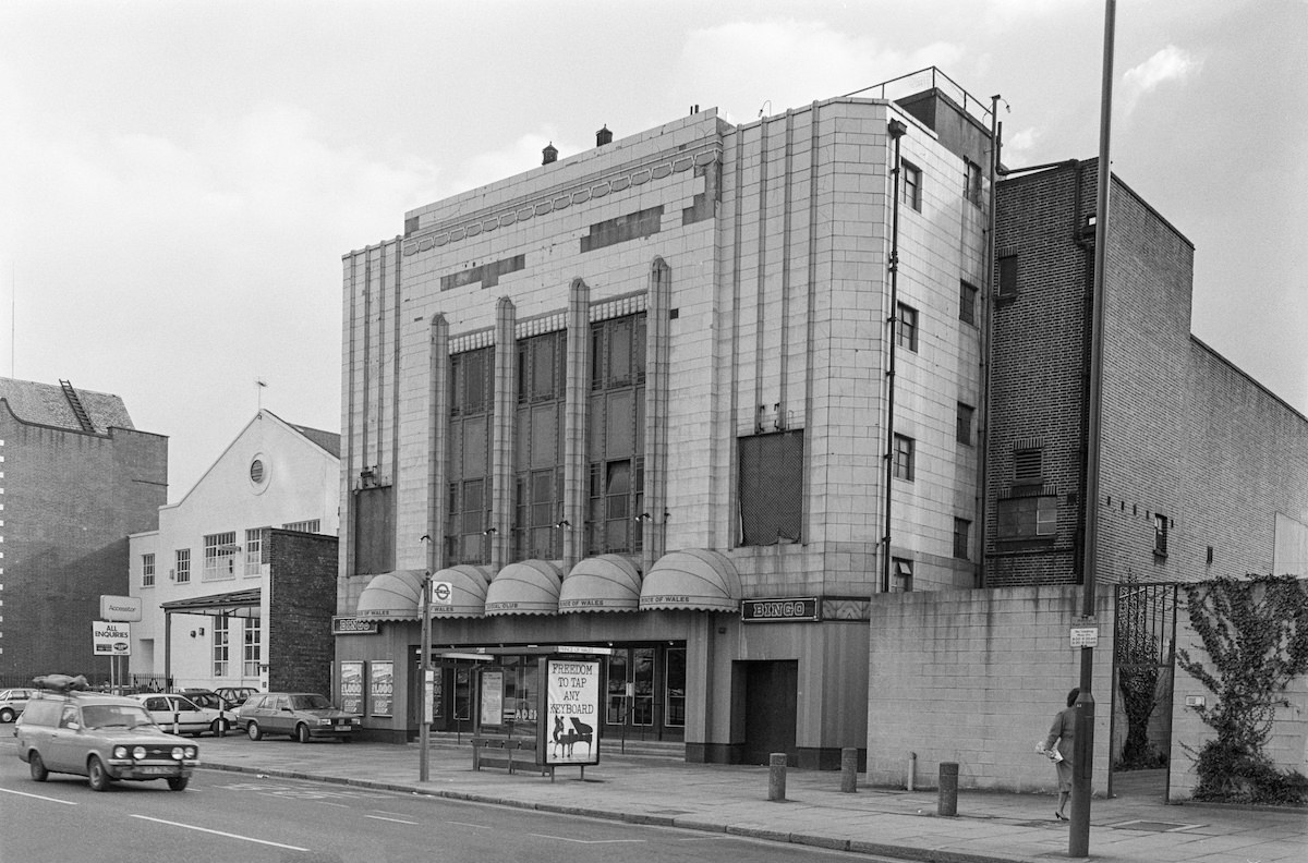 #24 Prince of Wales Cinema, Bingo Hall, 331 Harrow Rd, Westbourne Park, Westminster, 1988