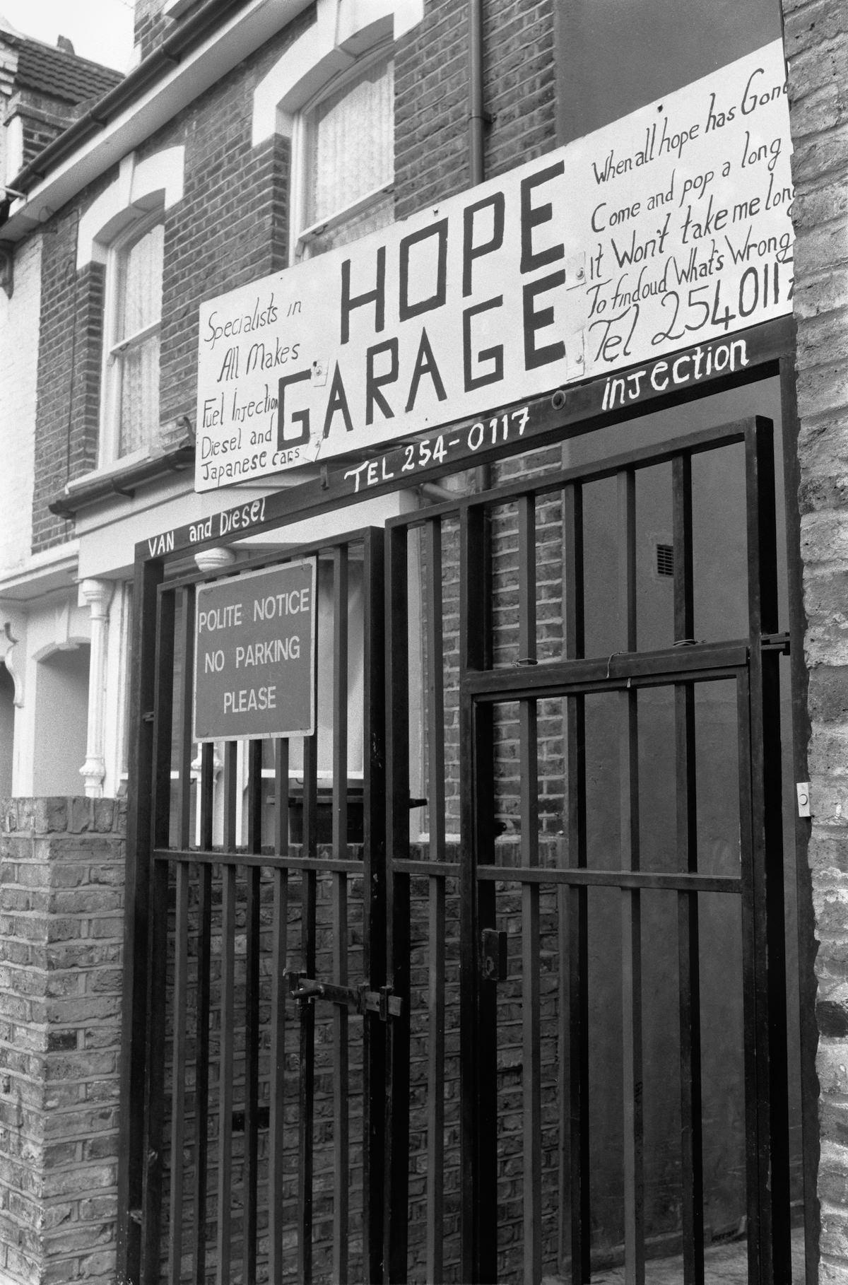 #27 Hope Garage, Brighton Road, Stoke Newington, Hackney, 1989