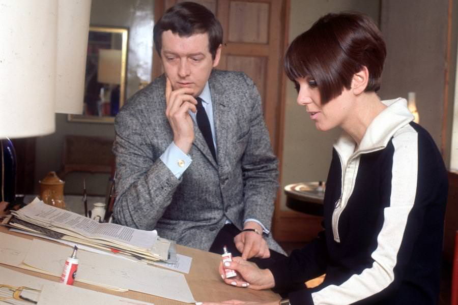 #7 Mary Quant in her newly opened Knightsbridge brance of Bazaar in 1959.