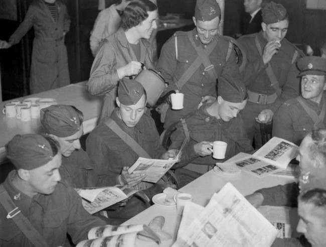 #48 A parcels office at a big London railway station has been opened as a canteen for soldiers passing through, in pursuance of a scheme to make the waiting time troops must spend at stations in these days more comfortable.