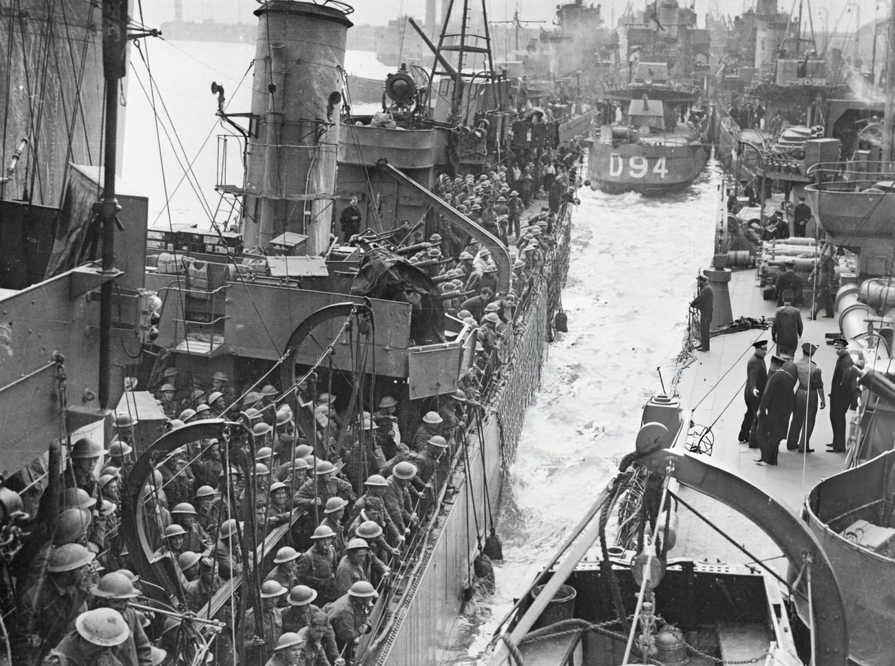 #35 Destroyers filled with evacuated British troops berthing at Dover, 1940.