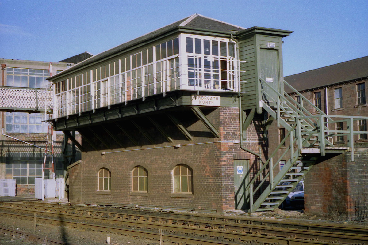 #2 Arbroath Signal Box, 1995