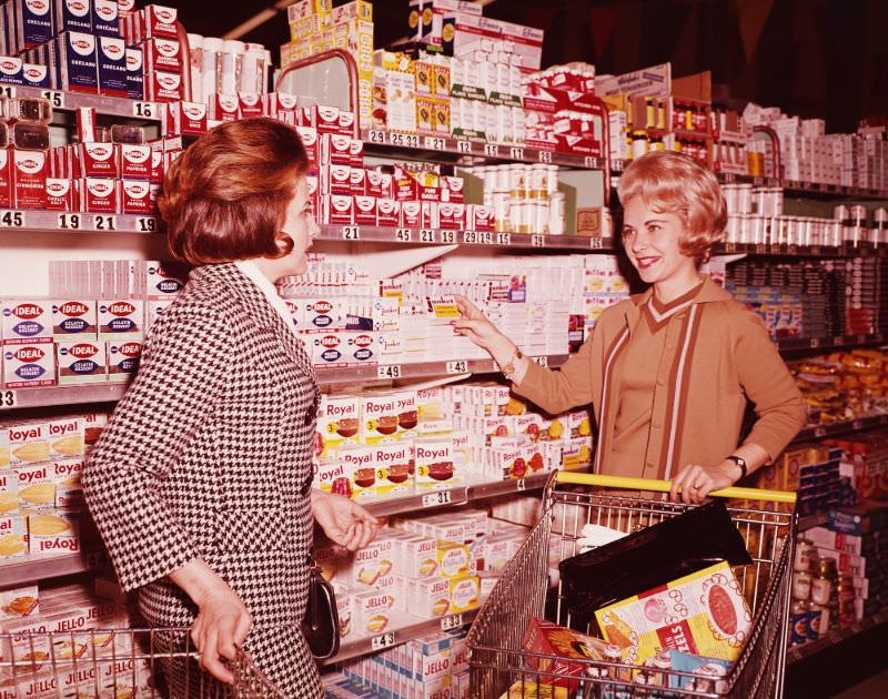 #10 A supermarket in 1960s.