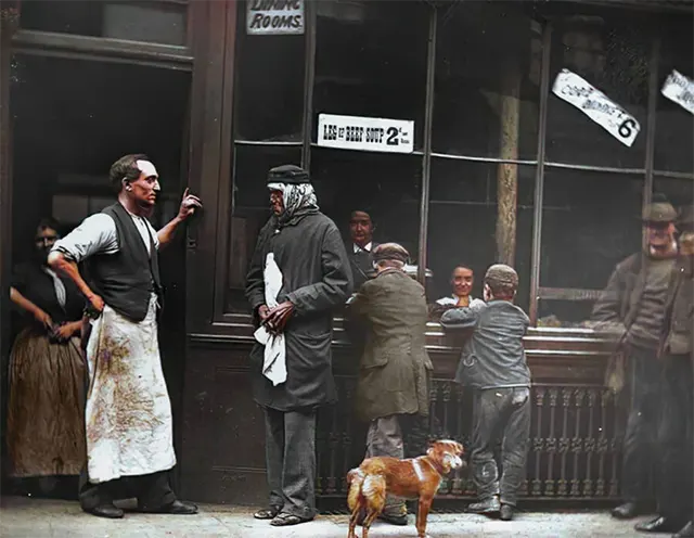 A pub frequented by convicts and “ticket-of-leave” men, 1890s.