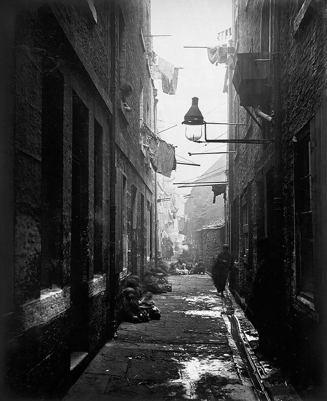 #34 Victorian slums. Working class housing in Glasgow, 1871