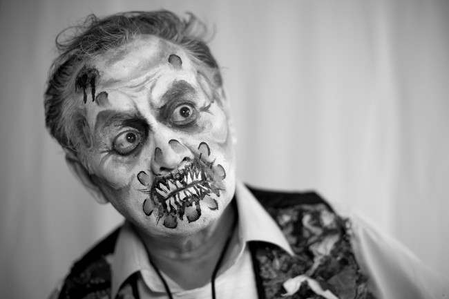 Bizarre vintage photos of Clowns that Look Like They’re Serial Killers and Perverts Weird