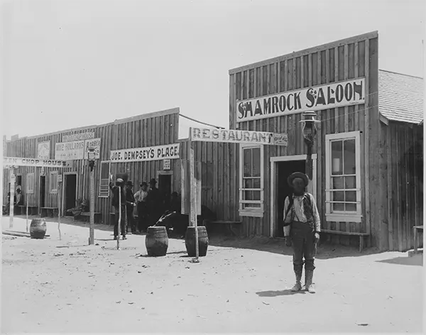 #4 The “Shamrock Saloon” in Hazen, Nevada, 1905.