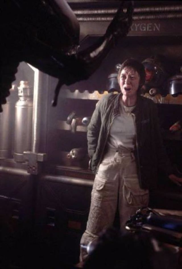 Stunning Behind-the-Scenes Photos from the Making of Alien (1979) Movies