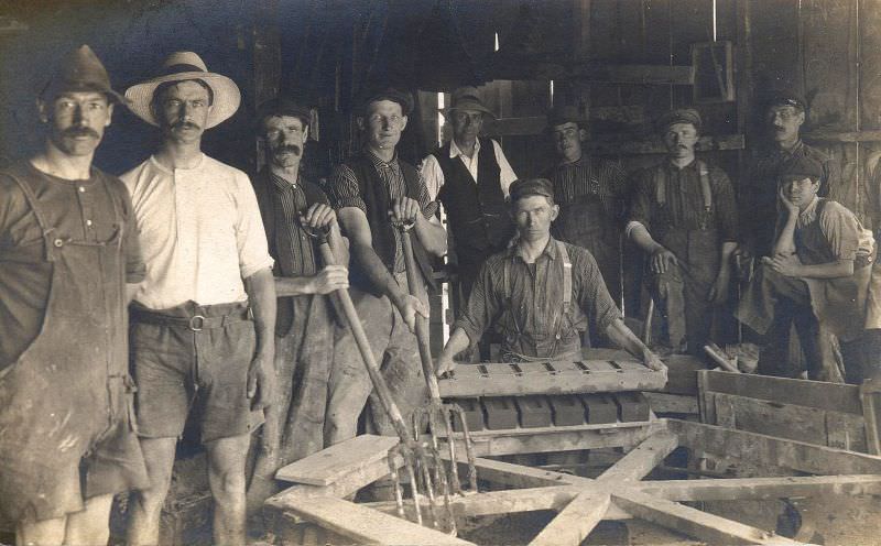 #40 The brick makers