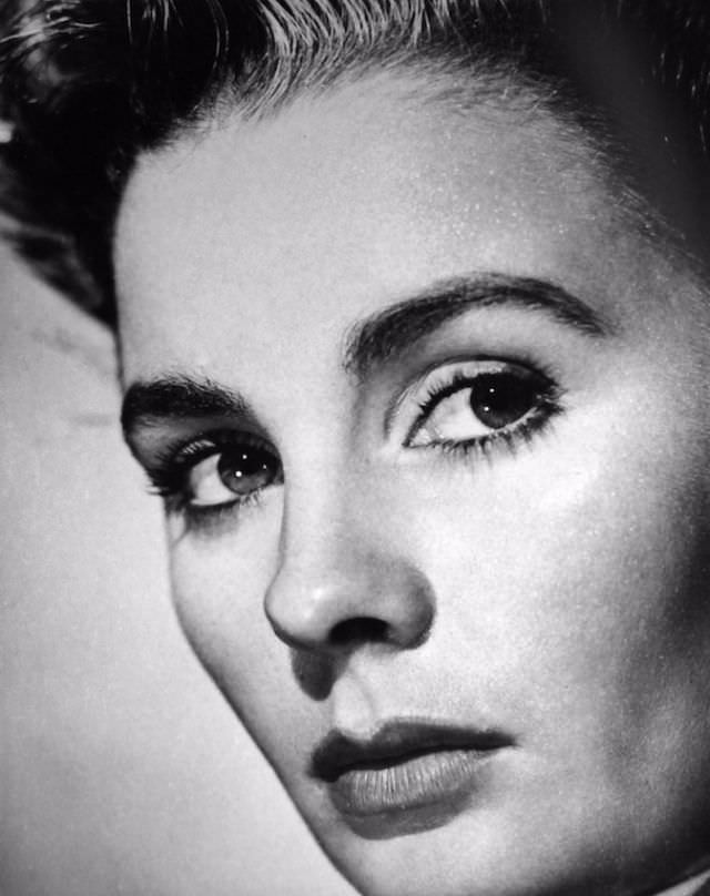#11 Jean Simmons, 1948