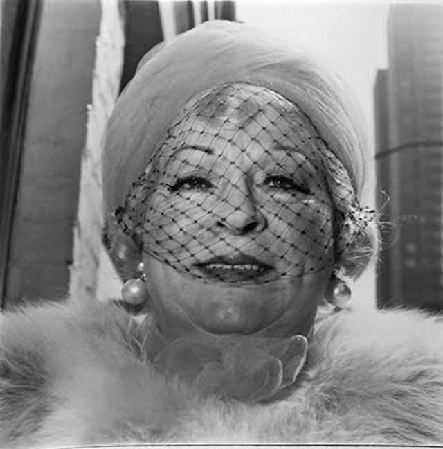 Cults, Freaks and Giants: The Photography of Diane Arbus and the Beauty of the Outsider Photography