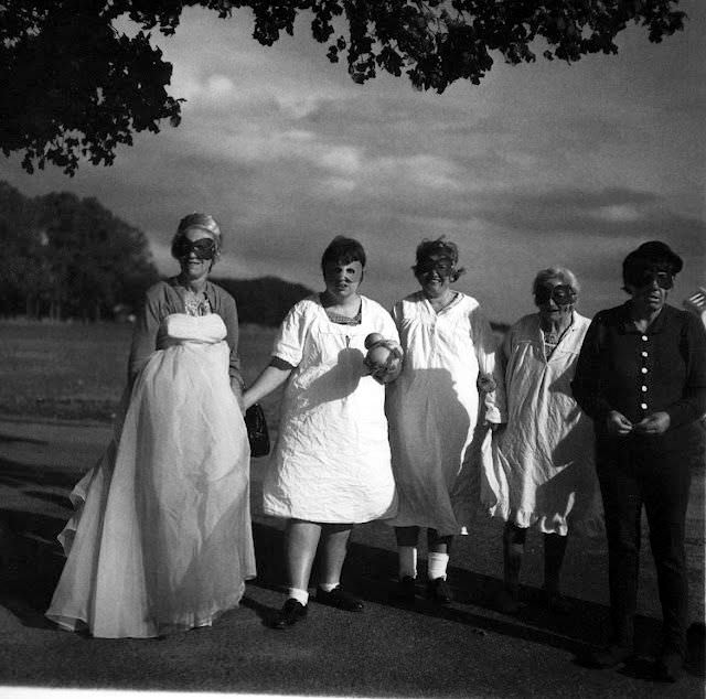 Cults, Freaks and Giants: The Photography of Diane Arbus and the Beauty of the Outsider Photography