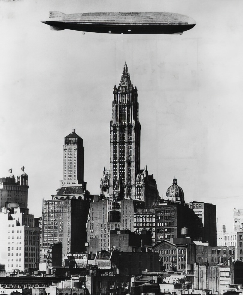 #2 A German zeppelin appears to float above the Woolworth Building in 1928