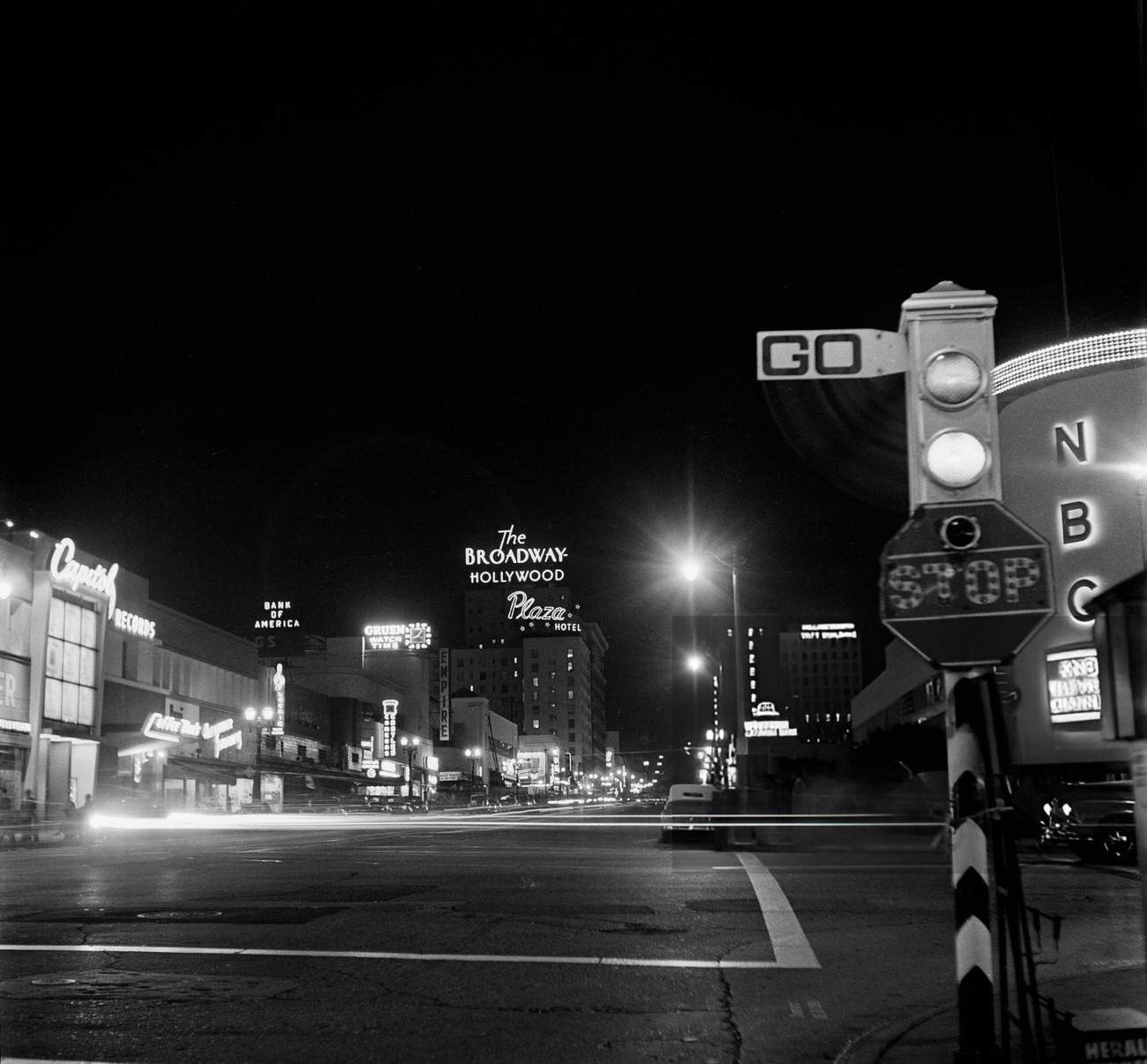 #40 A street scene along Hollywood Boulevard in Hollywood, California, 1950s.