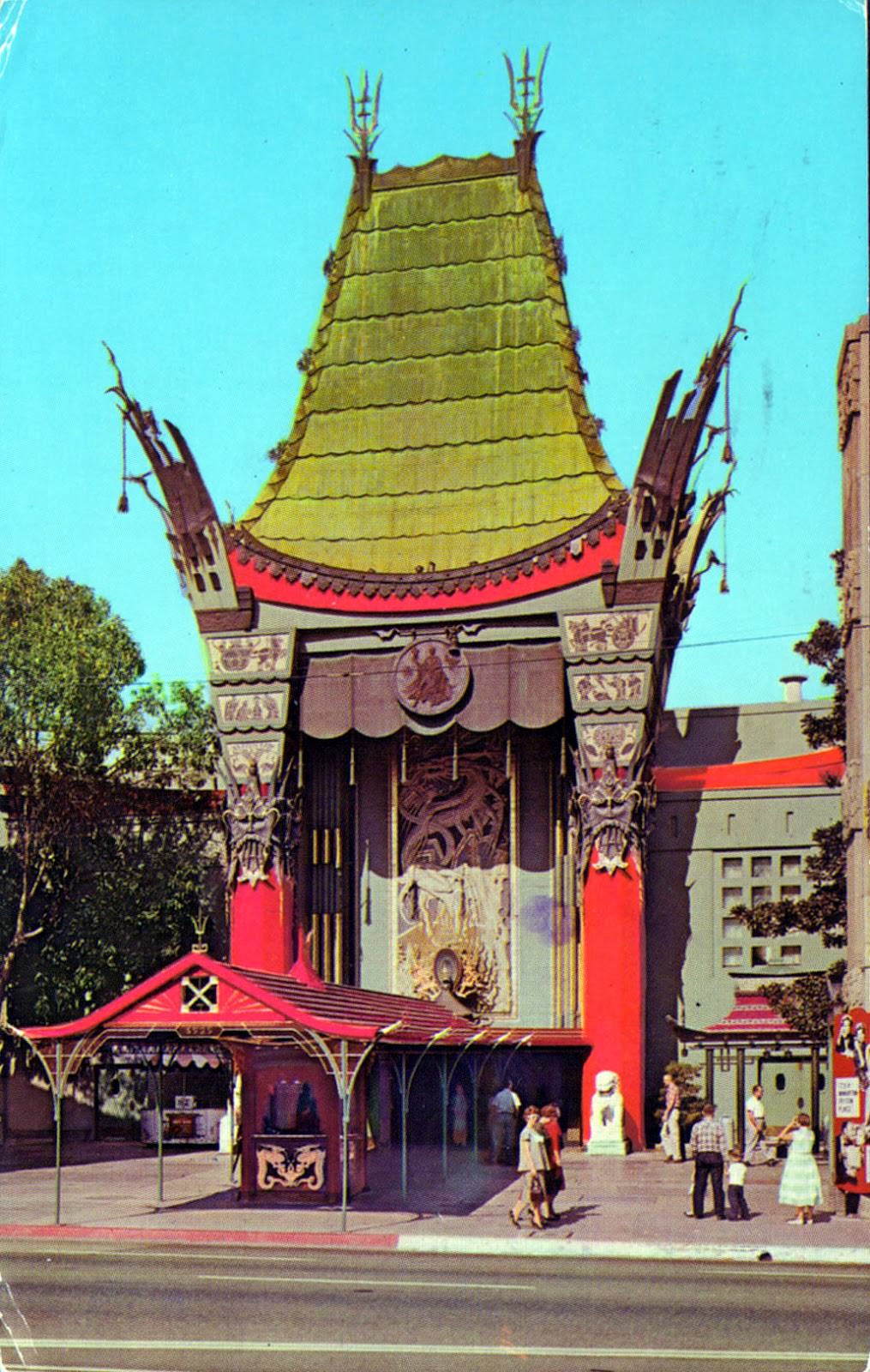 #52 Grauman’s Chinese Theater, 1959