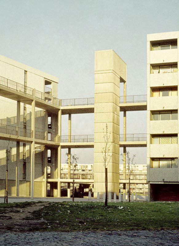 #38 Hulme Walk and the Crescents, 1972.