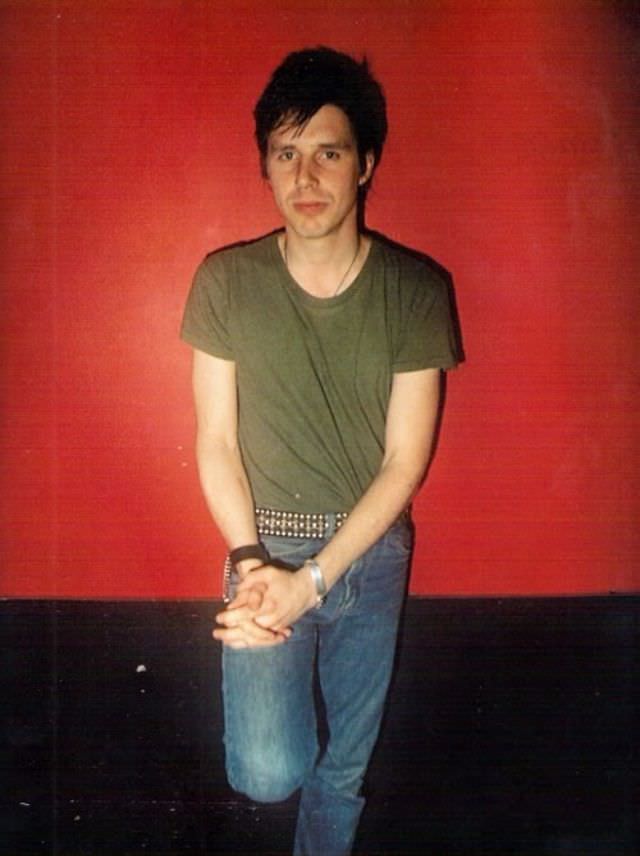 Punk Rock Portraits: A Glimpse into the Radical Styles of the Late 1970s Music