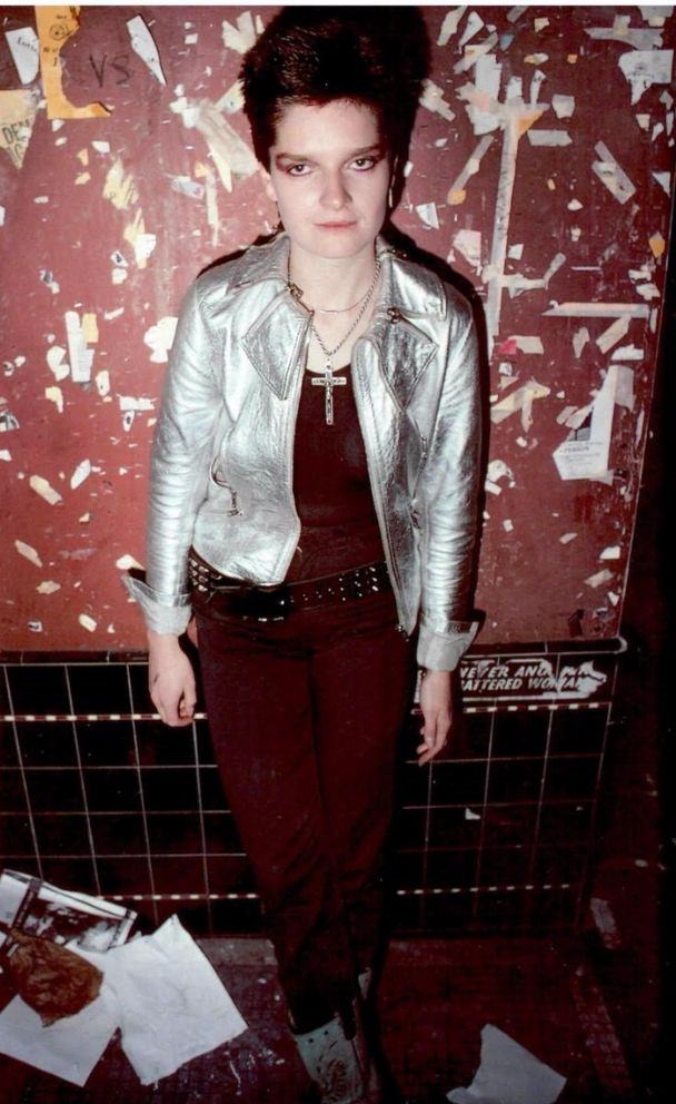 Punk Rock Portraits: A Glimpse into the Radical Styles of the Late 1970s Music