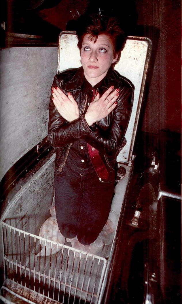 Punk Rock Portraits: A Glimpse into the Radical Styles of the Late 1970s Music
