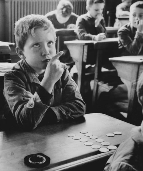The Poetry of the Everyday: Robert Doisneau’s Enduring Photographs of Parisian Life Photography