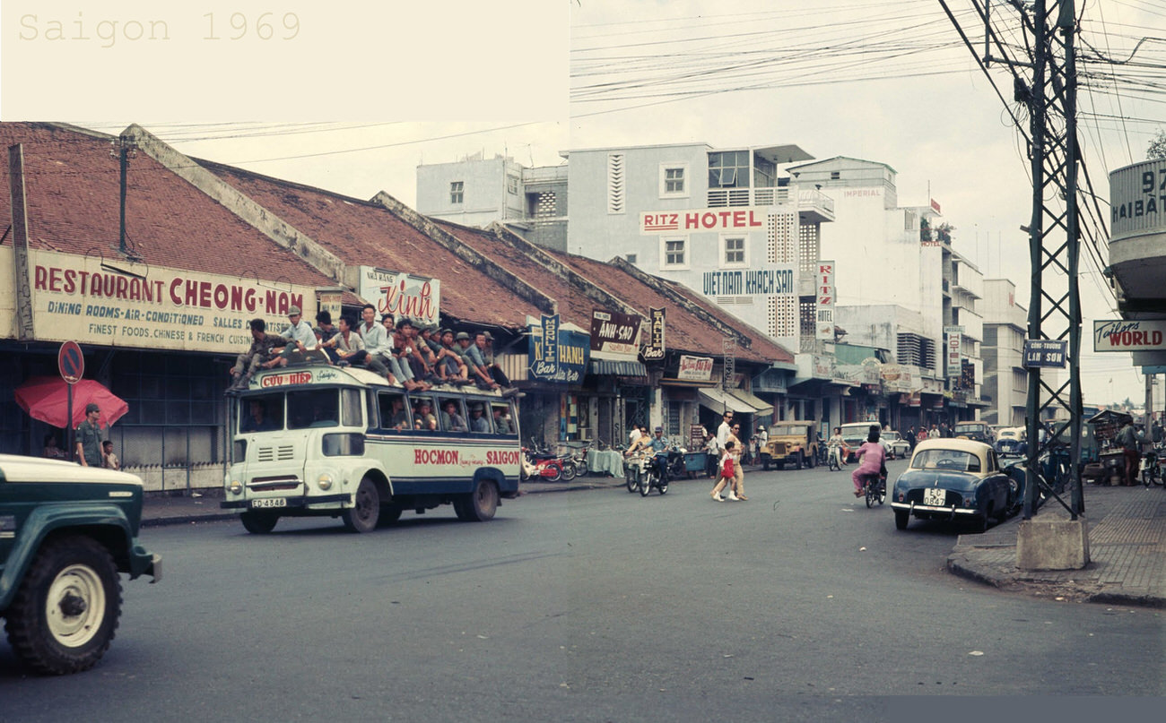 #96 Hai Ba Trung Square, 1968.