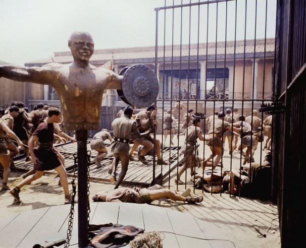 Stunning Behind the Scenes Photos from the Making of Spartacus 1960 Movie Movies