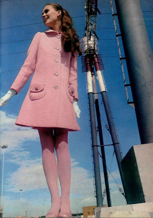 Legs Eleven! A Look at the Seductive and Sometimes Strange Stocking Ads of the ’60s and ’70s Vintag