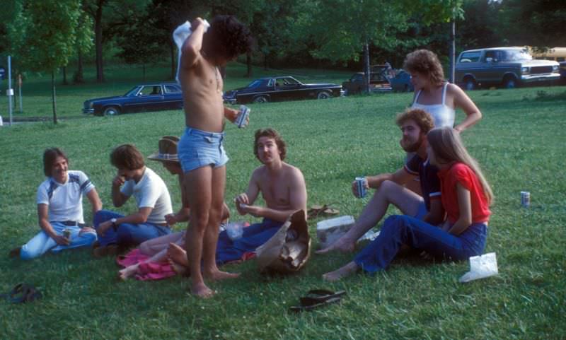 #101 Seventies picnic, 1970s.