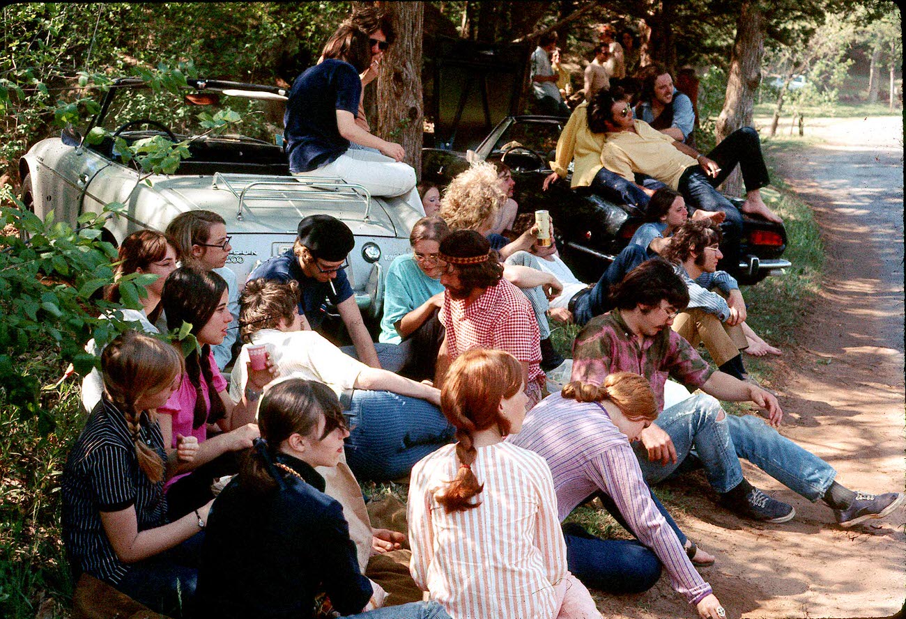 #82 Okie hippies, 1970.