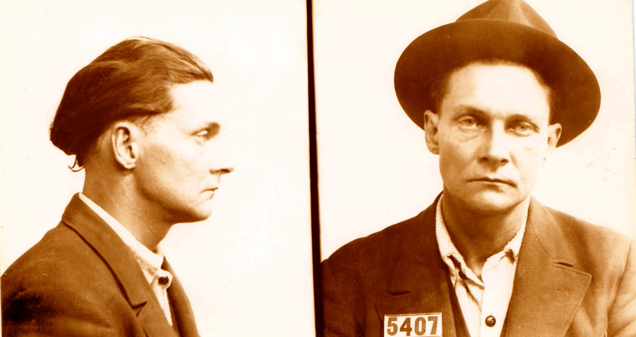 #50 Carnival man, 1939